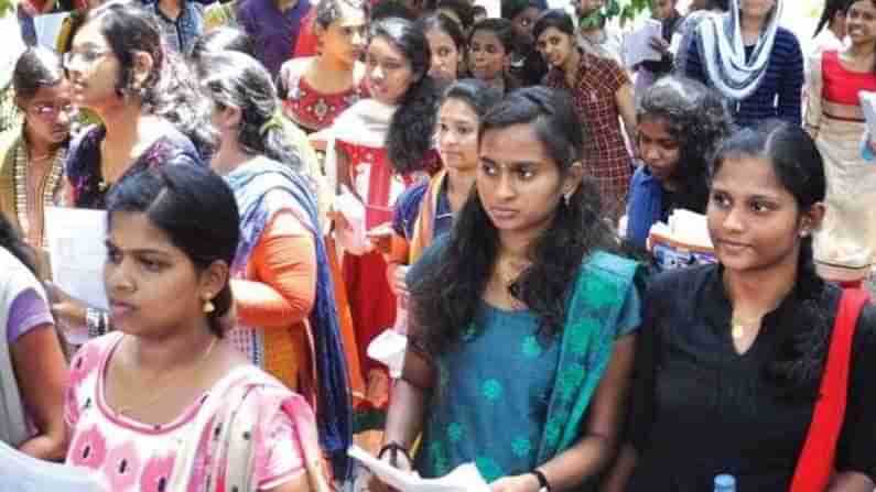 Telangana Inter Admissions: ఇంటర్ ఫస్ట్ ఇయర్ అడ్మిషన్స్ గడువు పొడిగింపు..