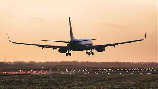 Ukraine Plane Hijacked: అఫ్గానిస్తాన్లో ఉక్రెయిన్ విమానం హైజాక్.. ధృవీకరించిన విదేశాంగ శాఖ..!