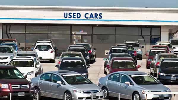 Used Cars: సెకండ్ హ్యాండ్ కారు కొందామని అనుకుంటున్నారా? అయితే..ఈ విషయాలను తప్పనిసరిగా పరిశీలించండి!