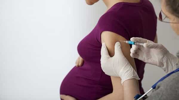 Vaccine Pregnant: కరోనా వ్యాక్సిన్ తీసుకుంటే గర్భిణీలకు ఏమైనా ప్రమాదామా.? అమెరికా శాస్ర్తవేత్తలు ఏం చెబుతున్నారు..