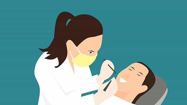 Shiny Teeth: మీ దంతాలు ముత్యాల్లా మెరవాలా? అయితే 6 టిప్స్ని ఫాలో అవ్వండి..