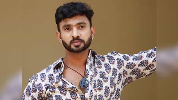 Adire Abhi: హీరోగా మారిన జబర్ధస్త్ కమెడియన్.. ఇండియన్ బుక్ ఆఫ్ రికార్డ్స్లో అదిరే అభి సినిమా..
