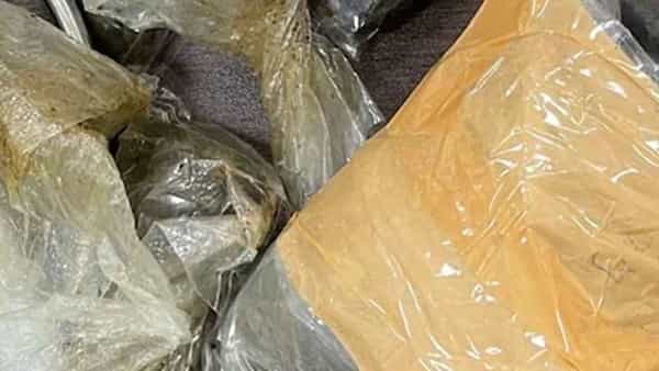 Drugs: ముంద్రా పోర్టులో రూ.2వేల కోట్ల హెరాయిన్ పట్టివేత.. విజయవాడలోని కంపెనీ పేరుతో..
