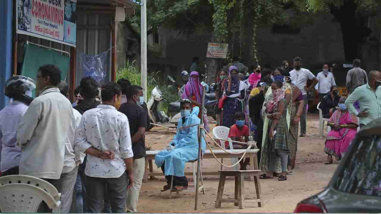 AP Corona Cases: ఆంధ్రప్రదేశ్లో మళ్లీ కరోనా కల్లోలం.. కొత్తగా 1,439 పాజిటివ్ కేసులు, నిన్న ఒక్కరోజే 14మంది మృతి