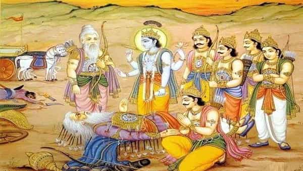 Bhishma Niti: రాజు ఎవరినీ నమ్మకూడదు.. హద్దులు దాటి చనువుగా ఉండకూడదంటూ.. భీష్ముడు చెప్పిన చిలుక కథ