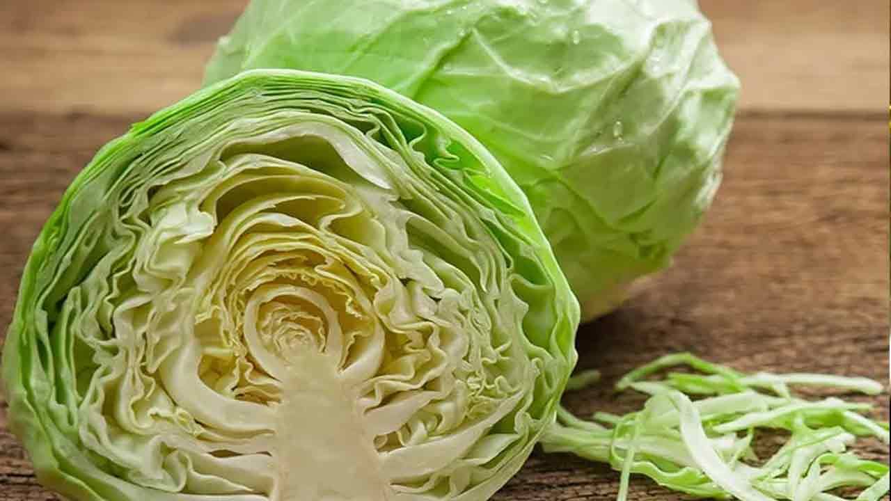 Cabbage: క్యాబేజీ తినేవారు జాగ్రత్త..! ఒక్కోసారి ప్రాణాలు పోయే అవకాశం..?