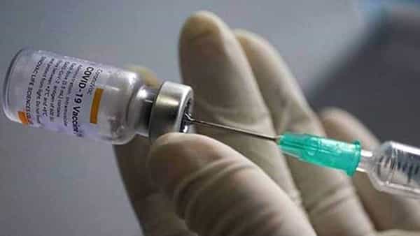 Vaccine: కోవిడ్ వ్యాక్సిన్ కోసం వెళితే.. రేబిస్ వ్యాక్సిన్ ఇచ్చారు.. ఆ తర్వాత ఏమైందంటే..?