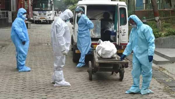 Covid Deaths: కరోనా మృతులకు రూ.50 వేల పరిహారం.. అన్ని రాష్ట్రాలకు కేంద్ర హోంశాఖ కీలక ఆదేశాలు..!