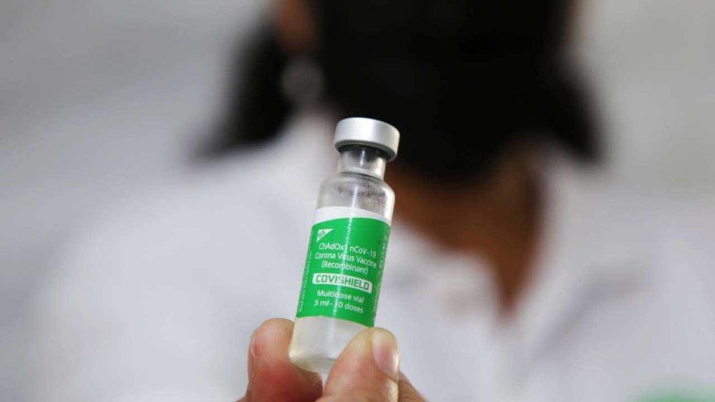 Covishield Vaccine: ఇటలీ వెళ్లానుకునే ఇండియన్స్కి గుడ్న్యూస్.. కొవిషీల్డ్ వ్యాక్సిన్కు అధికారిక గుర్తింపు.. Covishield Vaccine: ఇటలీ వెళ్లానుకునే ఇండియన్స్కి గుడ్న్యూస్.. కొవిషీల్డ్ వ్యాక్సిన్కు అధికారిక గుర్తింపు..