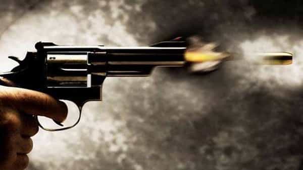 Crime News: హైకోర్టులో కానిస్టేబుల్ బలవన్మరణం.. డ్యూటీలో చేరిన కొంతసేపటికే రివాల్వర్తో కాల్చుకుని..