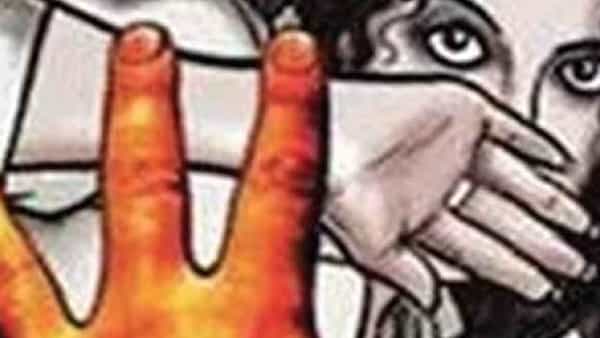 Crime News: పరారీలో ఉన్న పబ్బుల ఓనర్ మురళి లొంగుబాటు.. హత్యాయత్నం కేసులో..