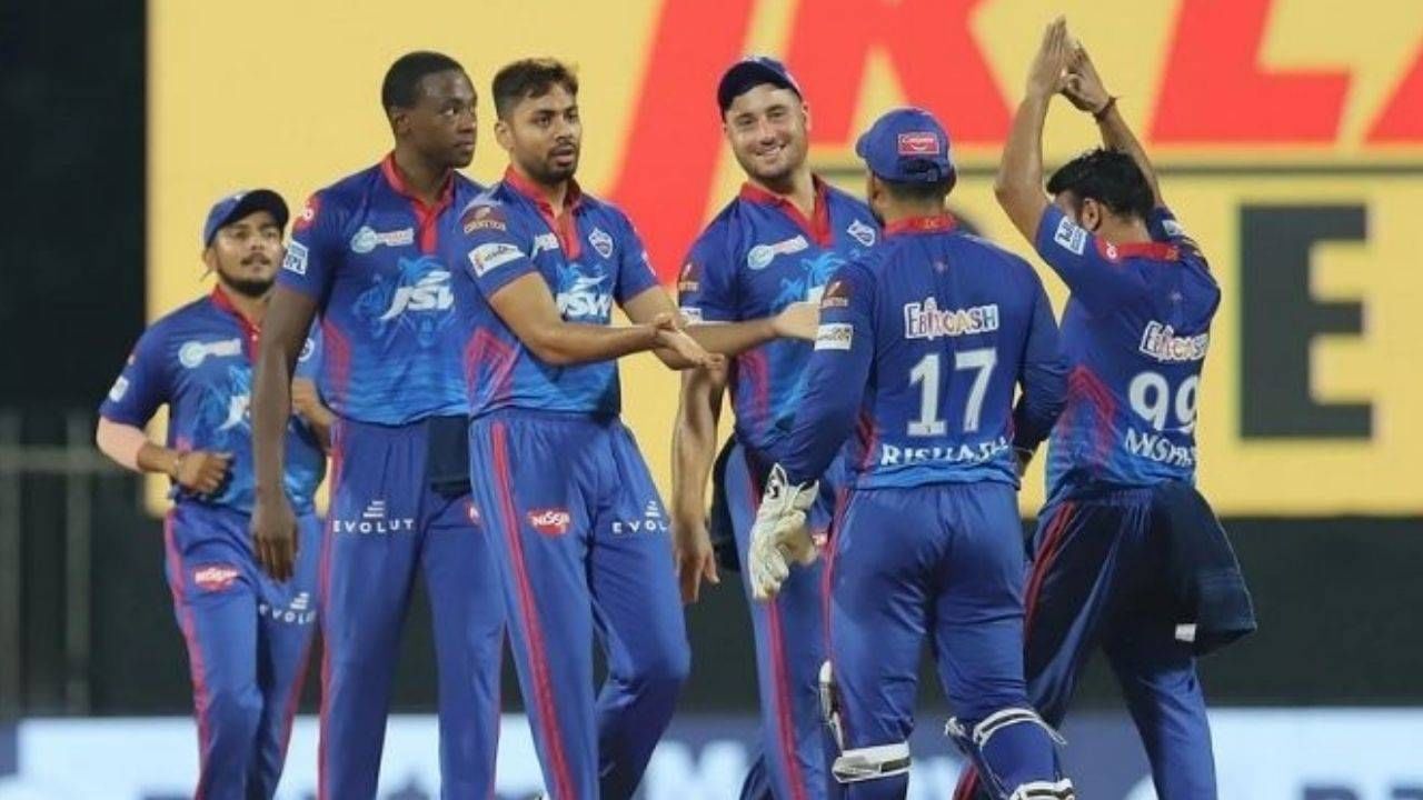 IPL 2021: సన్‌ రైజర్స్ ఇక గెలవడం కష్టమేనా..! జట్టుకు దూరమైన స్టార్ ఓపెనర్