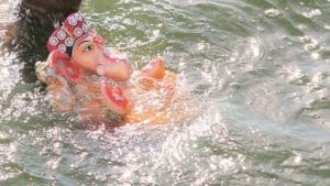 Ganesh Chaturthi: వినాయకుడిని నిమజ్జనం ఎందుకు చేస్తారు..? విశేషం ఏమిటంటే..!
