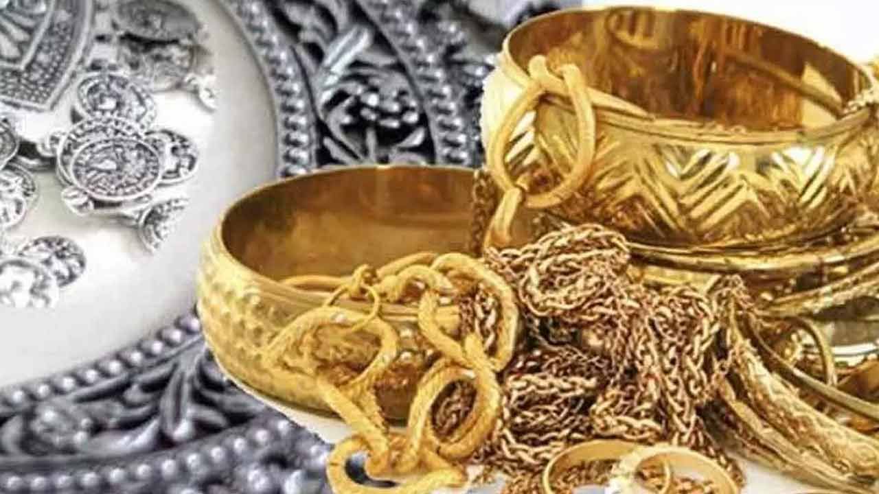 Gold-Silver Price Today: భారీగా పెరిగిన బంగారం ధర.. అదే బాటలో పయనిస్తున్న వెండి.. దేశంలోని ప్రధాన నగరాల్లో ధరలు..