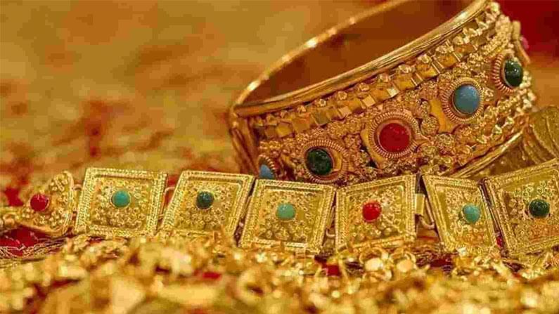 Gold Price Today: పసిడి ప్రియులకు ఇదే మంచి అవకాశం.. స్థిరంగా గోల్డ్ రేట్స్.. ఈరోజు బంగారం ధరలు ఇలా..