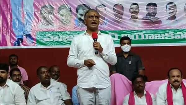 Huzurabad By Election: హుజూరాబాద్లో బీజేపీ, కాంగ్రెస్ పార్టీలు ఖాళీ.. టీఆర్ఎస్ వైపే గ్రామాలకు గ్రామాలు: మంత్రి హరీశ్ రావు