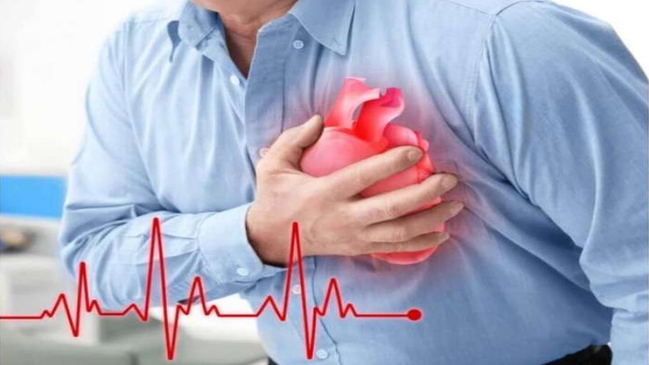 Heart Stroke: ఈ 9 లక్షణాలు ఉన్నట్లయితే.. గుండెపోటుకు సంకేతమే.! వెంటనే అలెర్ట్ అవ్వండి..