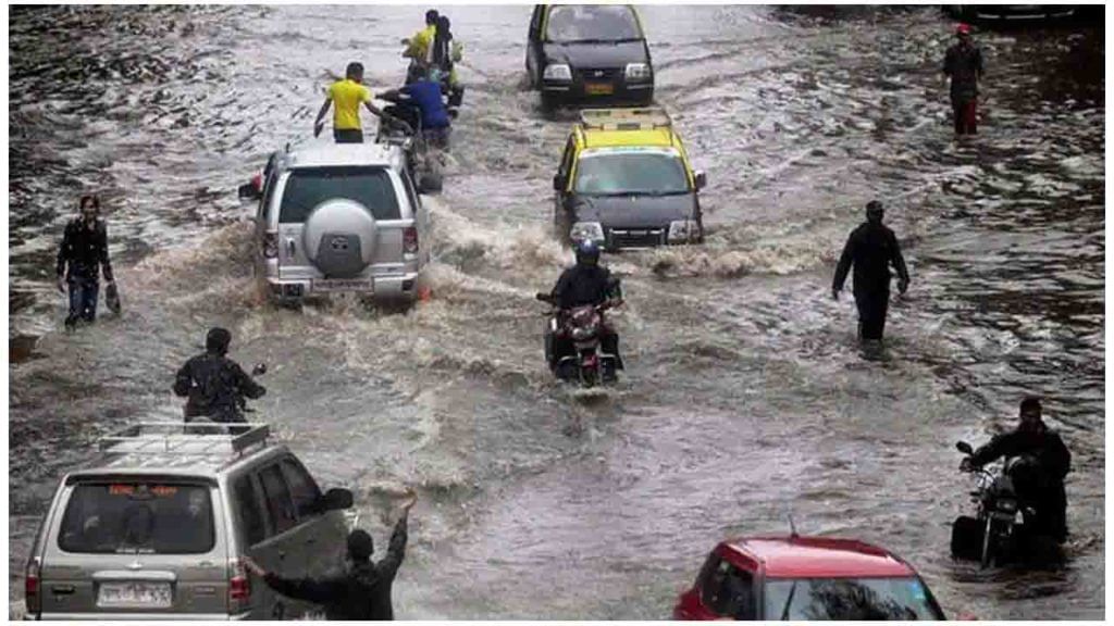 North India Rains: ఉత్తర భారతంలో భారీ వర్షాల బీభత్సం.. పలు రాష్ట్రాల్లో స్తంభించిన జనజీవనం హై అలర్ట్ ప్రకటించిన ఐఎండీ North India Rains: ఉత్తర భారతంలో భారీ వర్షాల బీభత్సం.. పలు రాష్ట్రాల్లో స్తంభించిన జనజీవనం హై అలర్ట్ ప్రకటించిన ఐఎండీ