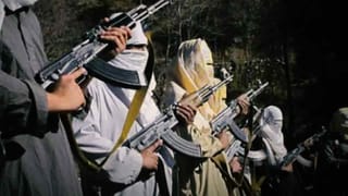 Delhi Restaurant Saree Row: ఆధునికత పేరుతో చక్కదనాల చీరనే అవమానిస్తున్నారా?