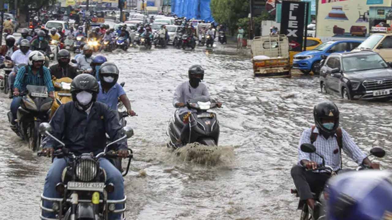 Cyclone Gulab Live: దూసుకొస్తున్న గులాబ్‌.. భారీ వర్షాలు... ఆ జిల్లాల్లో హై అలర్ట్.