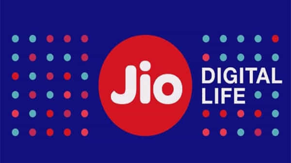 Jio New Prepaid Plans: రిలయన్స్ జియో కొత్త ప్లాన్స్.. ఏకంగా సంవత్సరం పాటు హాట్స్టార్ ఉచితం..!