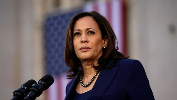 Kamala Harris: కమలా హారిస్ను చంపేందుకు 53వేల డాలర్ల ఒప్పందం.. కోర్టులో సంచలన విషయాలు వెల్లడించిన నిందితురాలు..