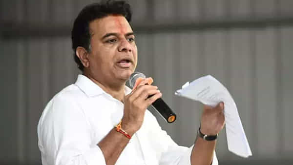 Ktr vs Revanth: రేవంత్పై మంత్రి కేటీఆర్ వ్యవహారంలో మరో కీలక మలుపు.. సిటీ సివిల్ కోర్టులో రీ పిటిషన్..