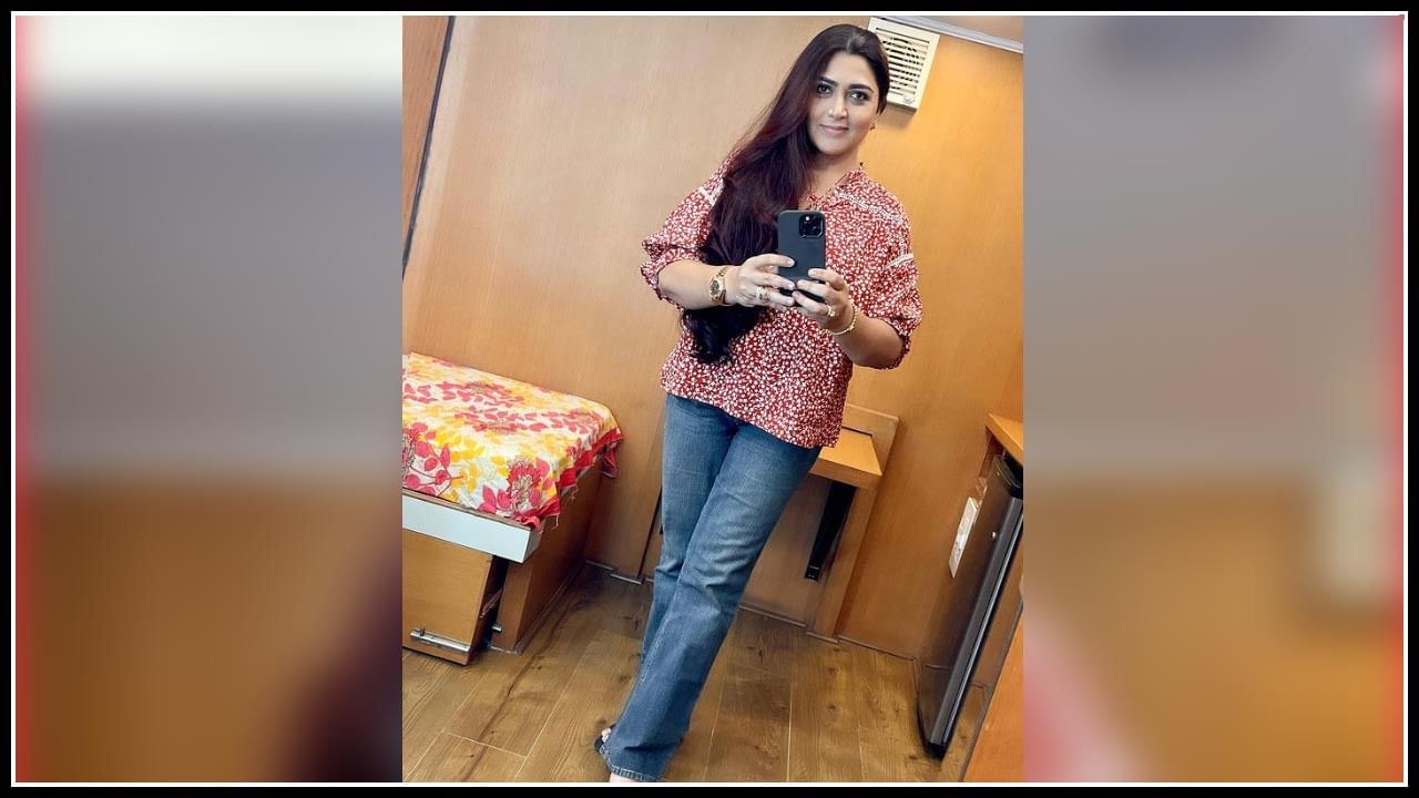 Kushboo New Photos. Credit by:Kushboo/Instagram