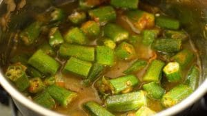 Lady Finger Curry: బెండకాయ కూరతో భోజనం చేశాక ఈ రెండు పదార్థాలు అస్సలు తినకూడదు..! చాలా డేంజర్‌