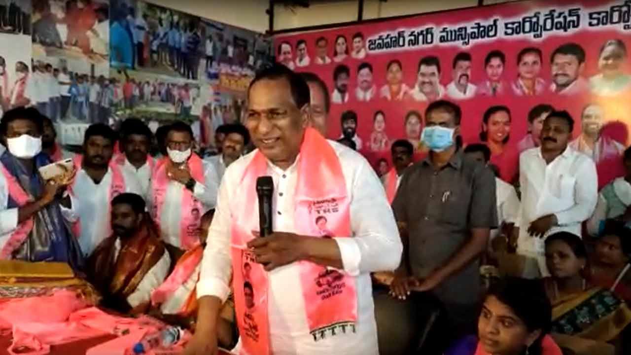 Malla Reddy: టీపీసీసీ చీఫ్ రేవంత్ రెడ్డిని అనరానిమాటలన్న మంత్రి మల్లారెడ్డి