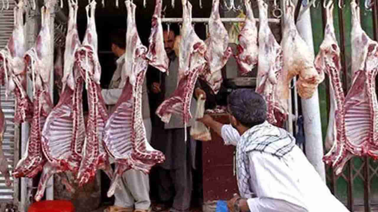 Telangana Meat Shops: తెలంగాణ సర్కార్ మరో కీలక నిర్ణయం..  ప్రభుత్వం ఆధీనంలో మాంసం అమ్మకాలు.. ఎందుకోసమంటే..?