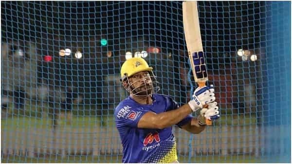 IPL 2021: ధోని 8 సిక్సర్లు కొట్టి ముంబైని హెచ్చరించాడు..! వీడియో చూస్తే అదిరిపోతారంతే..?