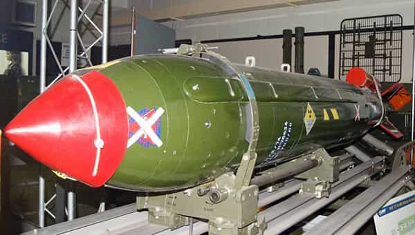 Nuclear Terror: ప్రమాద ఘంటికలు.. అణు కుంపటి మధ్య భారత్.. పాకిస్తాన్ నలుమూలలా అణ్వాయుధ తయారీ..