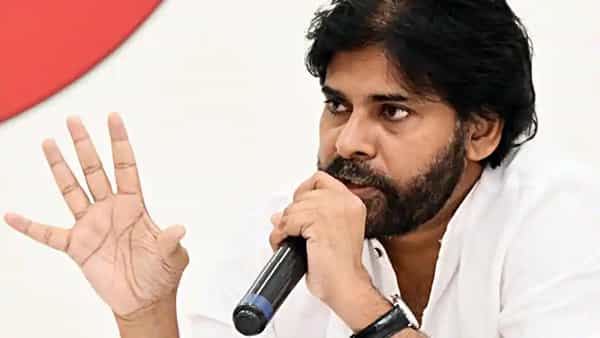 Pawan Kalyan: ఆగని ట్వీట్ల వార్.. వైసీపీ పాలనపై పవన్ కళ్యాణ్ పవర్ పంచ్లు.. ఏమన్నారంటే.!
