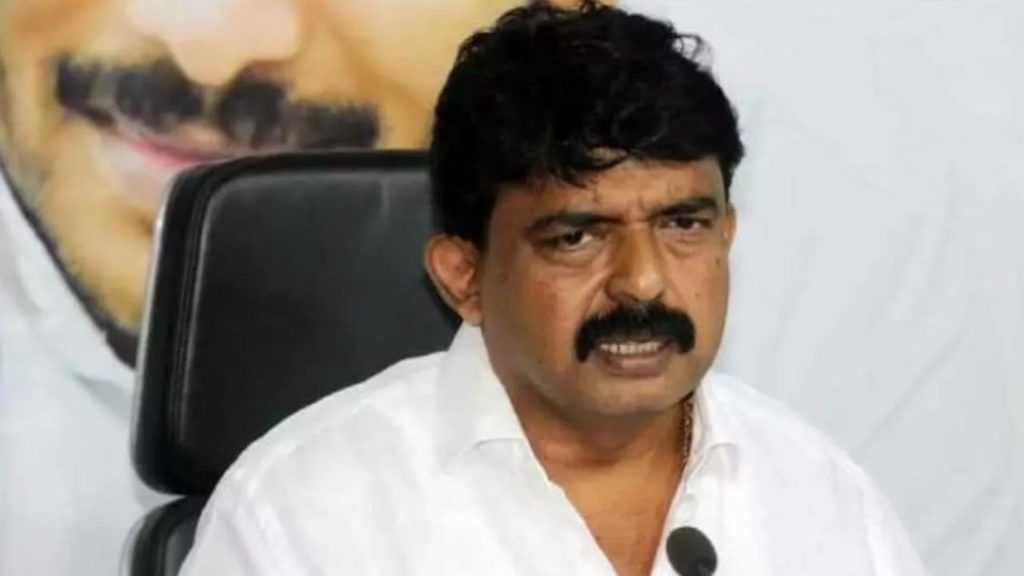 Pawan – YCP : పవన్ కళ్యాణ్పై మంత్రి పేర్ని నాని ఫైర్.. ట్విట్టర్ వేదికగా సంచలన కామెంట్స్.. Pawan – YCP : పవన్ కళ్యాణ్పై మంత్రి పేర్ని నాని ఫైర్.. ట్విట్టర్ వేదికగా సంచలన కామెంట్స్..