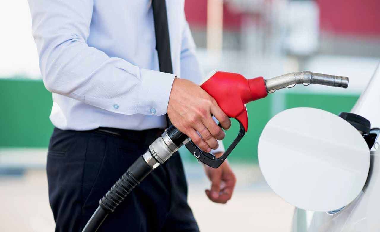 Petrol Diesel Price: వాహనదారులకు బిగ్ రిలీఫ్.. మీ నగరంలో పెట్రోల్, డీజిల్ ధరలు ఎలా ఉన్నాయో..