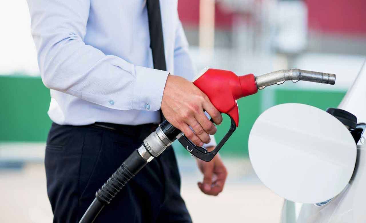 Petrol Diesel Price: దేశవ్యాప్తంగా పెట్రోల్, డీజిల్ ధరల పరుగు.. మీ నగరంలో ఎంతుందో తెలుసా..