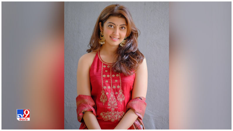 Pranitha New Photos. Credit by:Pranitha/Instagram