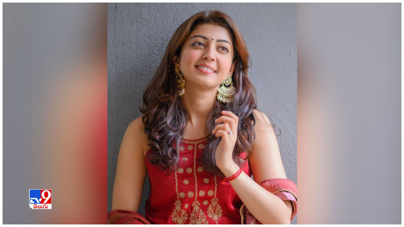 Pranitha New Photos. Credit by:Pranitha/Instagram