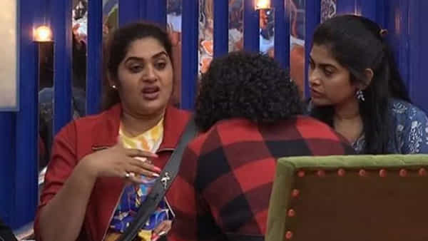 Bigg Boss 5 Telugu: నీకు తగిన శాస్తి జరిగిందన్న ప్రియా.. కన్నీళ్లు పెట్టుకున్న కాజల్..