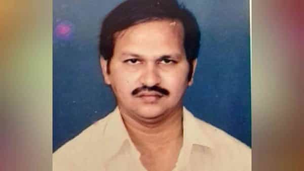 R.R.Venkat: ఆర్ఆర్ మూవీ మేకర్స్ అధినేత కన్నుమూత... విషాదంలో చిత్రపరిశ్రమ..