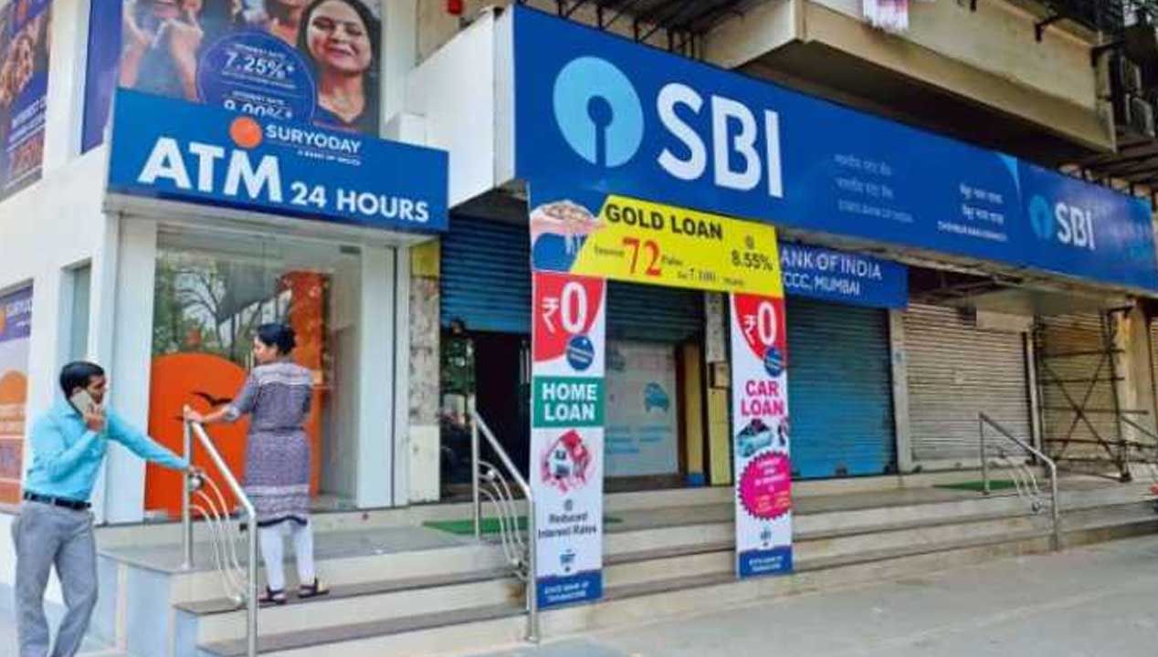 SBI Home Loan: సొంత ఇల్లు కోసం చూసే వారికి ఎస్బీఐ శుభవార్త.. గృహరుణాలపై వడ్డీ తగ్గింపు.. ఎంతవరకూ అంటే..