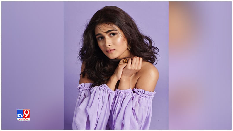 Shalini Pandey New Photos. Credit by:Shalini Pandey/Instagram