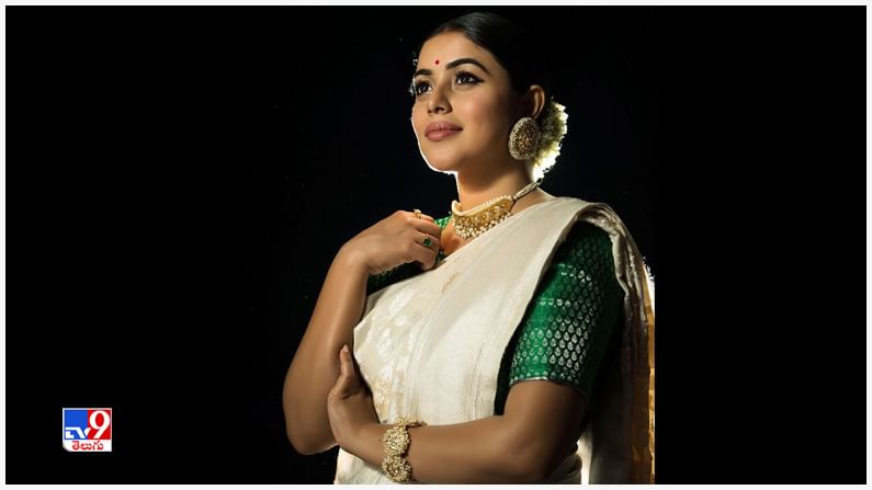 Shamna Kasim New Photos. Credit by:Shamna Kasim/Instagram