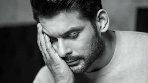 Siddharth Shukla: బాలీవుడ్ ఫేం సిద్ధార్ధ్ శుక్లా హఠాన్మరణంలో రహస్యాలేంటి.? ముందు రోజు రాత్రి అసలేం జరిగింది.?