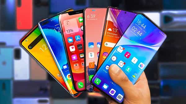 Smartphone: మొబైల్ వినియోగదారులకు షాకింగ్ న్యూస్.. పెరగనున్న స్మార్ట్ఫోన్ ధరలు.. కారణం ఏంటంటే..!