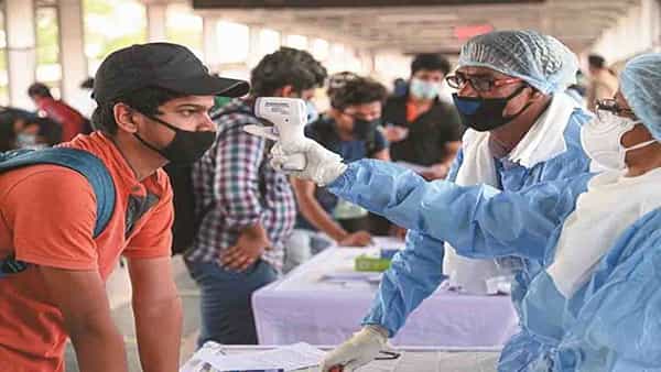Telangana Corona: తెలంగాణలో మొదలైన కరోనా కలవరం.. కొత్తగా 336 పాజిటివ్ కేసులు నమోదు, వైరస్తో ఒకరు మృతి