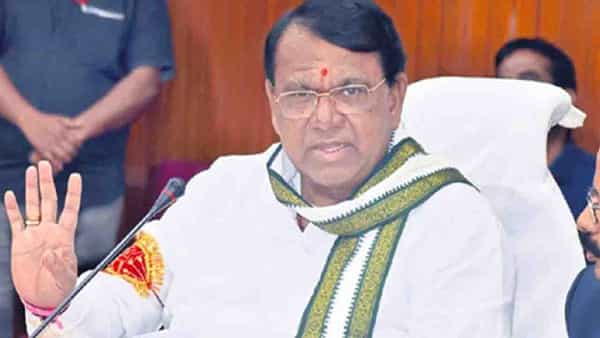 Telangana: తెలంగాణ పాలిటిక్స్లో కొత్త ట్రెండ్.. రాజీనామాకు సై అంటున్న అసెంబ్లీ స్పీకర్ పోచారం శ్రీనివాసరెడ్డి..!