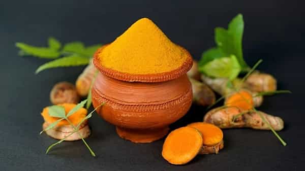 Turmeric Powder: పసుపు వైరల్ ఇన్ఫెక్షన్ నిరోధిస్తుందా..! ఇందులో ఉన్న రహస్యం ఏంటి..?