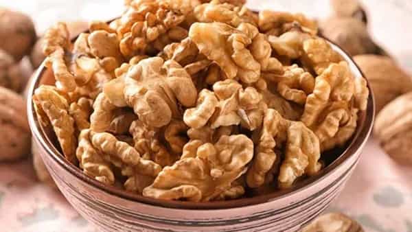 Health Tips: వీటిని నానబెట్టి తింటే మామూలుగా ఉండదు..! ట్రై చేసి చూడండి..